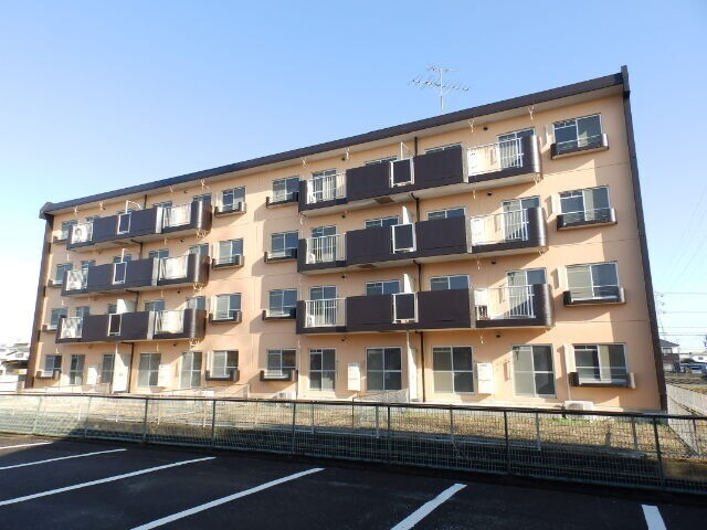 フィレンツェ桑名B棟の外観 フィレンツェ桑名B棟の外観