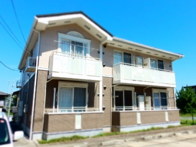 ブルーミントヒルズの外観