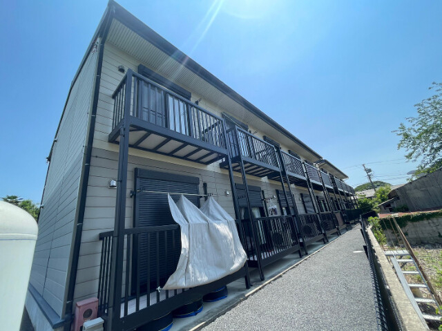 サン・ｆｒｉｅｎｄｓ芳ヶ崎　Ｂ棟の外観