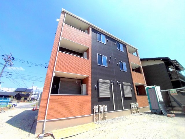 ユングランス　Ⅰの外観