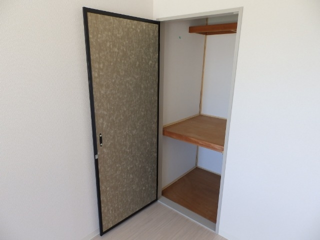 同物件別室反転タイプ 同物件別室反転タイプ