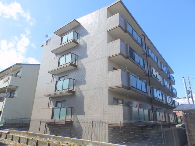 ファミール９７の外観