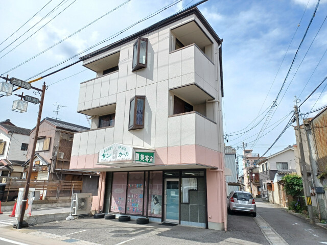 常盤マンションの外観