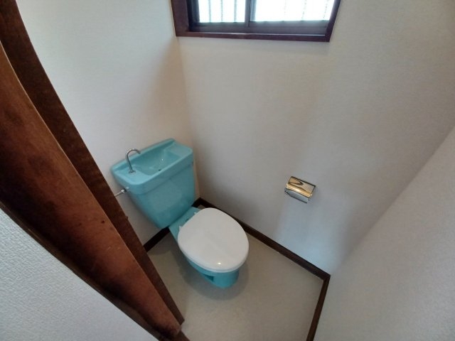 トイレ トイレ