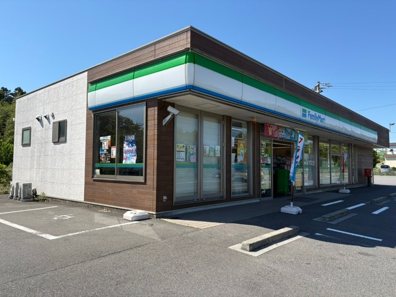 ファミリーマートいなべ大安町店 ファミリーマートいなべ大安町店