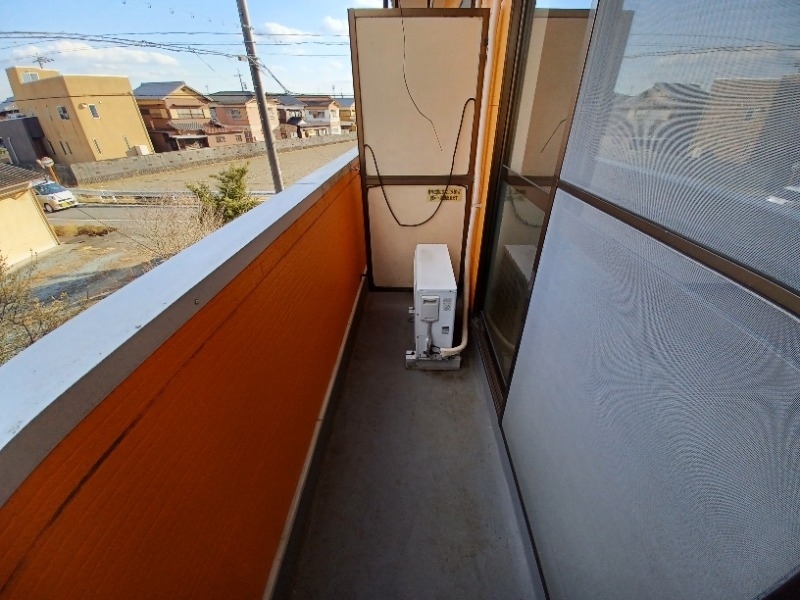 バルコニー バルコニー