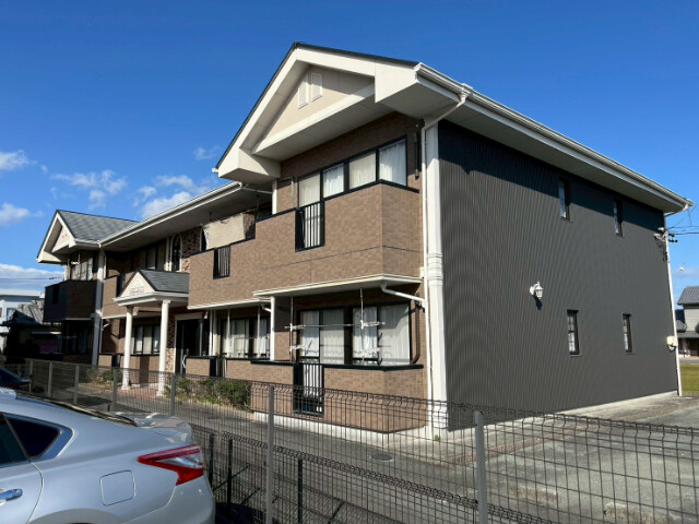 アイウォーラの外観