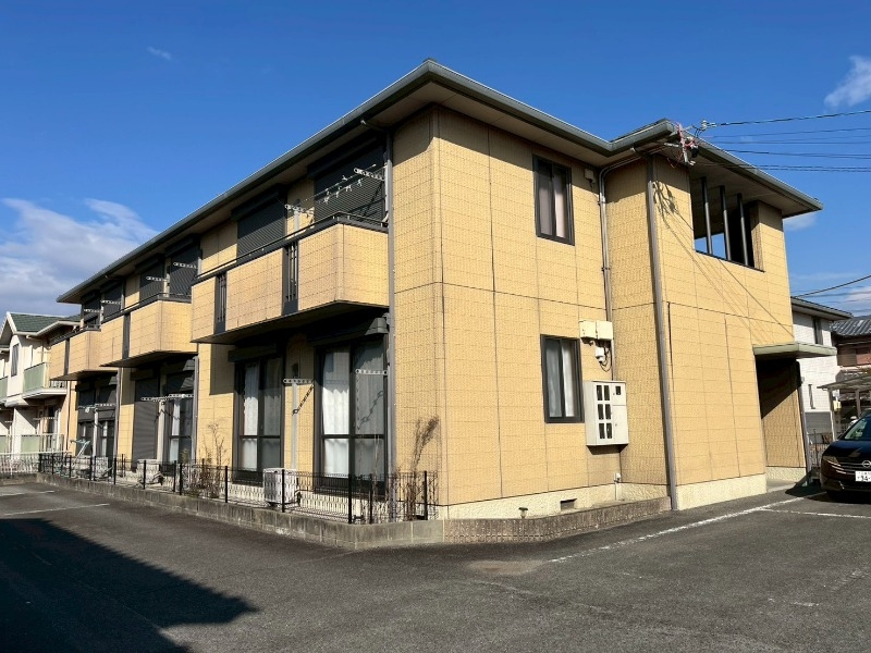 グランデール泉　Ｄ棟の外観