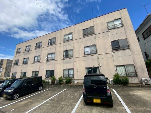 プラザイン２１の外観