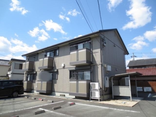 マルカート松阪の外観