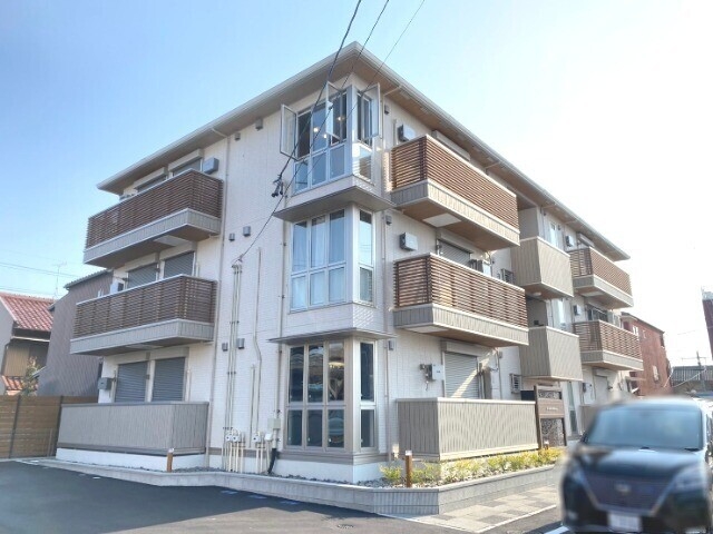 Ｄ－ｃｈａｍｂｒｅ掛樋の外観