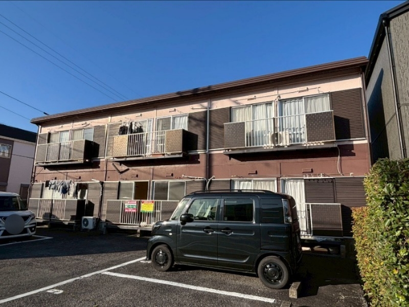 リバーハイツＡ棟の外観