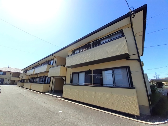 メモリアルＢ棟の外観