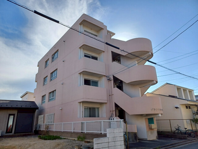 グランドハイツ豊の外観