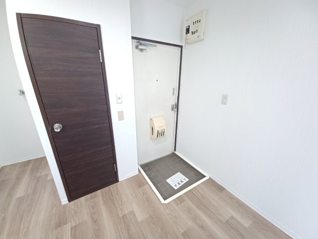 玄関 玄関
