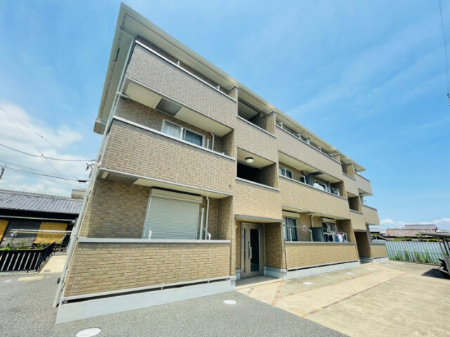 カルムの外観