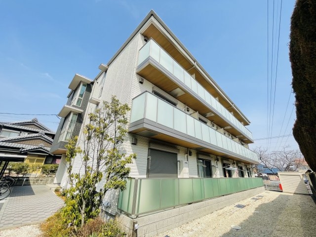 エクセルヤマナカⅡの外観