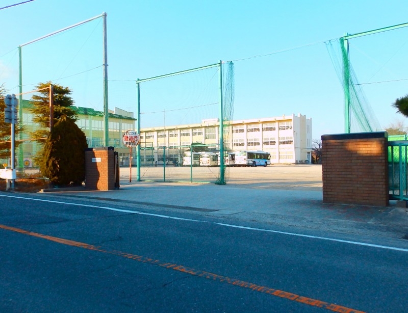 四日市市立大矢知興譲小学校 四日市市立大矢知興譲小学校