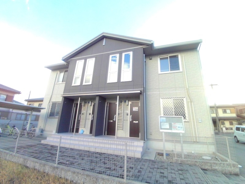 カーサ　フェリーチェ　Ａ棟の外観