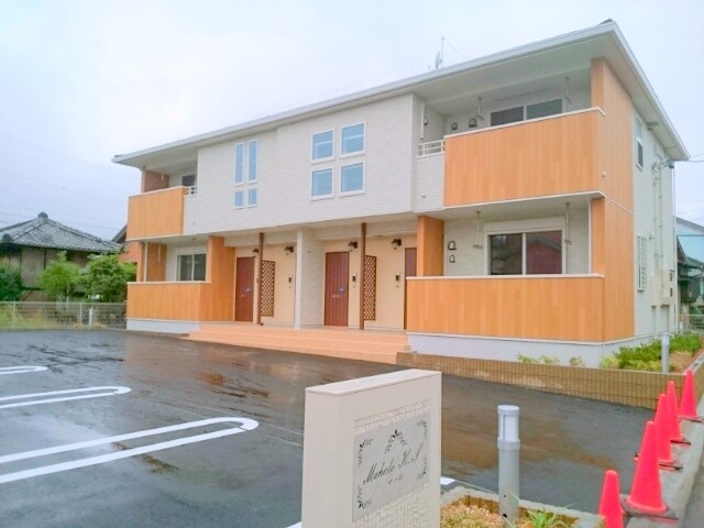 マハロ　ｋ．ｓの外観
