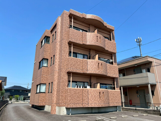 リバーフロントⅡの外観
