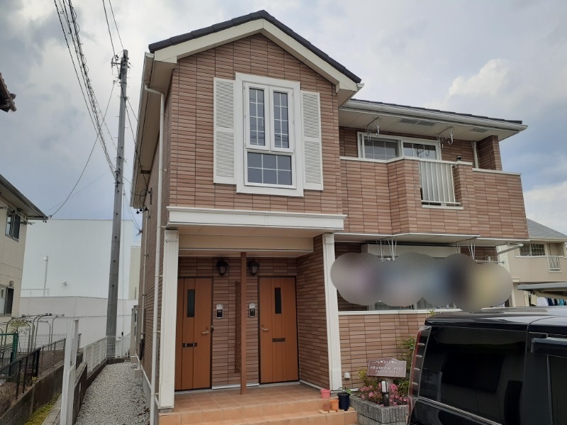 グランズ２１・ウエストの外観