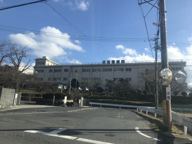 三重県立名張高等学校 三重県立名張高等学校