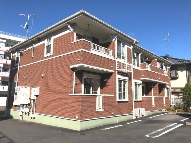 アルページュの外観