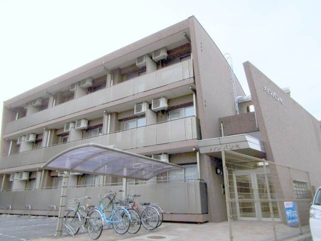 メゾンパンセの外観