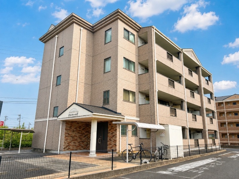 グランディール雅Ⅰの外観