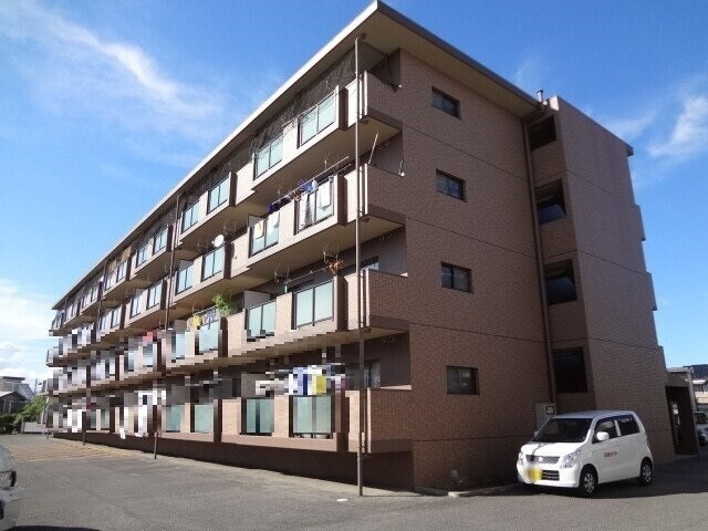 フィオーレマキ