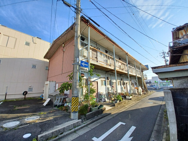三鈴アパートの外観