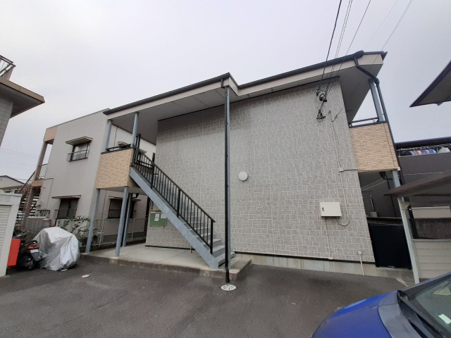 セピアの外観