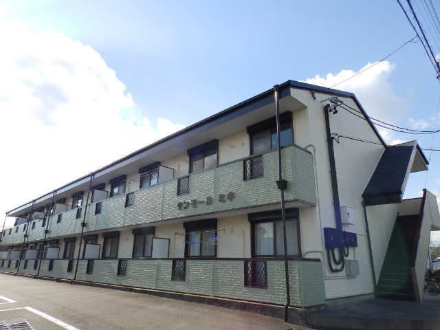 サンモールミキの外観
