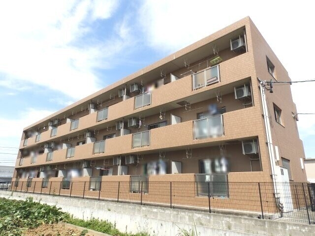ピアーチェⅡの外観