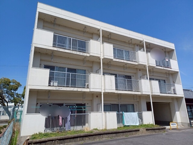 プレミアムレジデンス鈴鹿Ａ棟の外観