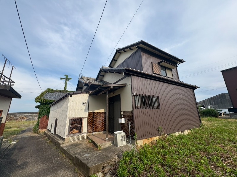 若松東２丁目レノハウスの外観