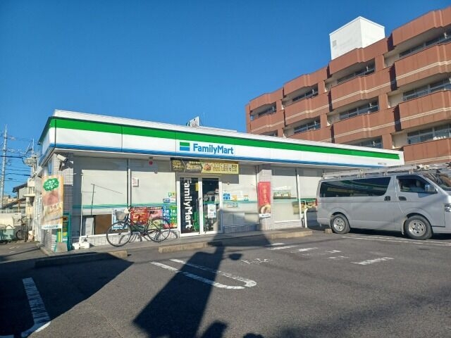ファミリーマート津栄町二丁目店 ファミリーマート津栄町二丁目店