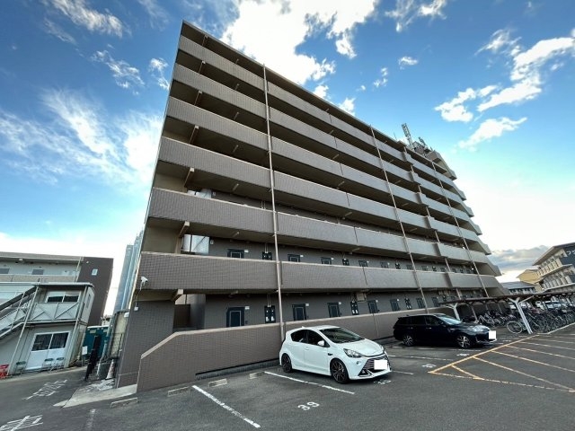 ロイヤル江戸橋の外観