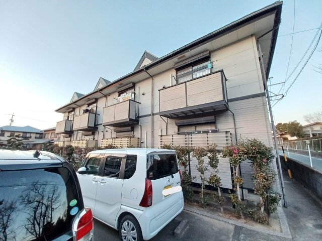 グロリアス雅の外観