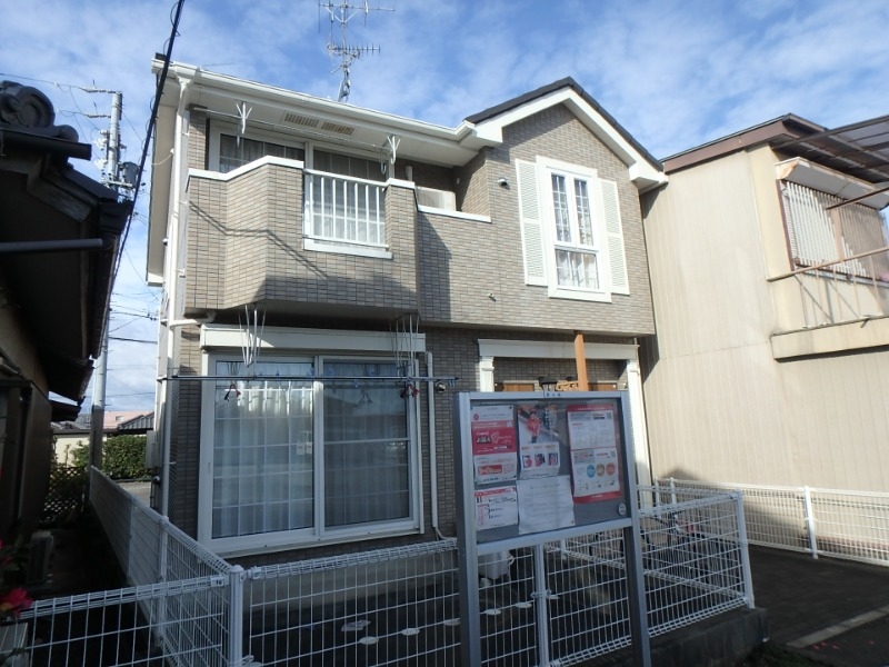 グリーンヒルズＢ棟の外観