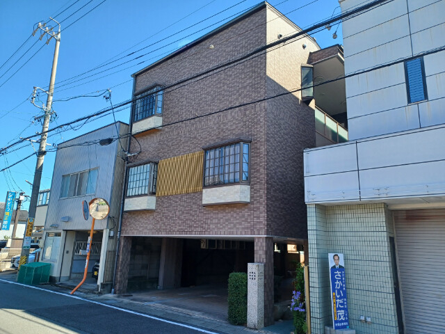 リッツハウスⅡ八町の外観