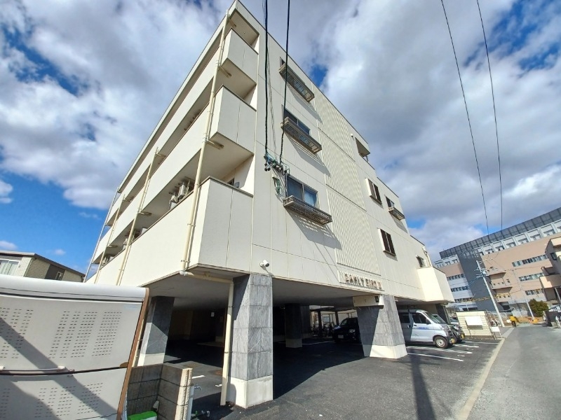 アーリーバードⅢの外観