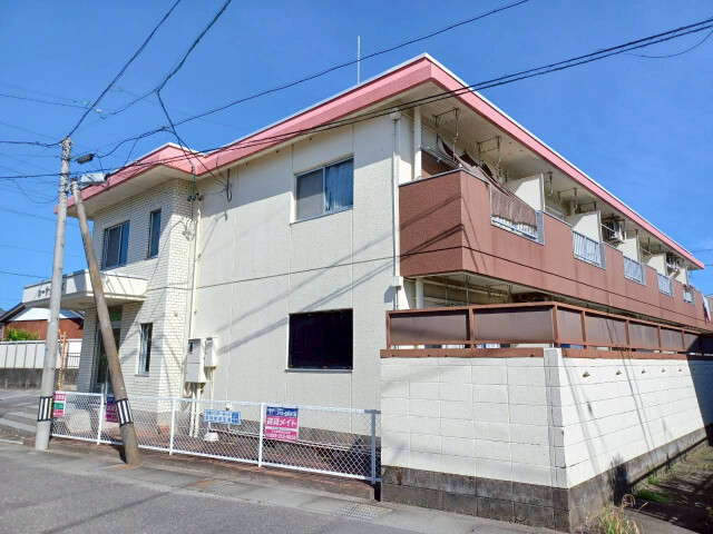 カーサドゥーズの外観