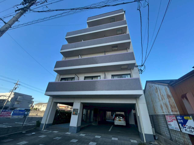 西丸之内トレゾアの外観