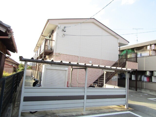 スカイヒルズの外観