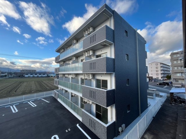 Ｓｃａｒｌｅｔｚの外観