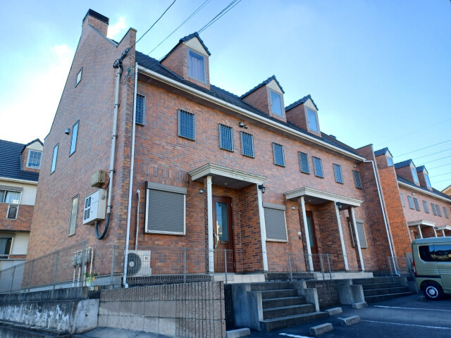 エレガンス利平治Ｂの外観