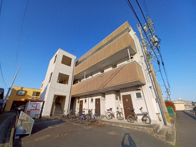 コーポ牛場の外観