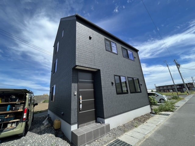 津駅前戸建て２の外観